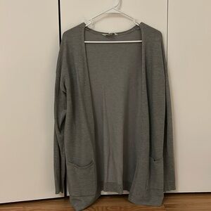 Time and tru grey cardigan